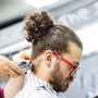 Usługa Strzyżenie Długich Włosow w Kingston Barbershop fryzjer męski zakład fryzjerski